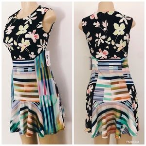 NWT BISOU BISOU Size 2 Dress Floral Mixed Print